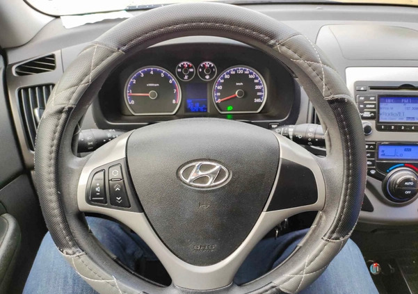 Hyundai I30 cena 22500 przebieg: 160000, rok produkcji 2011 z Białystok małe 121